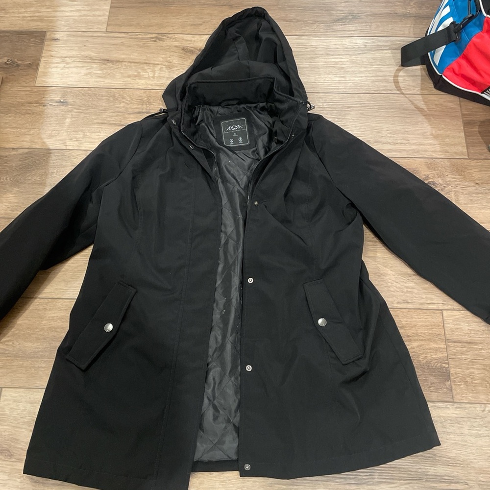 Women’s HFX black waterproof and wind proof jacket with hood